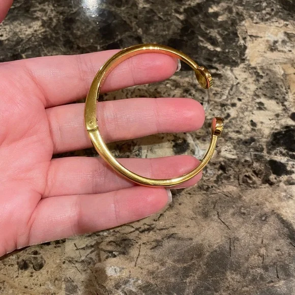 Kate Spade Spot the Spade Open Hinge Bangle - Picture 4 of 7